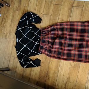 Vintage Marella Women's Pullover with Diamond Shape and Gold Button Detail